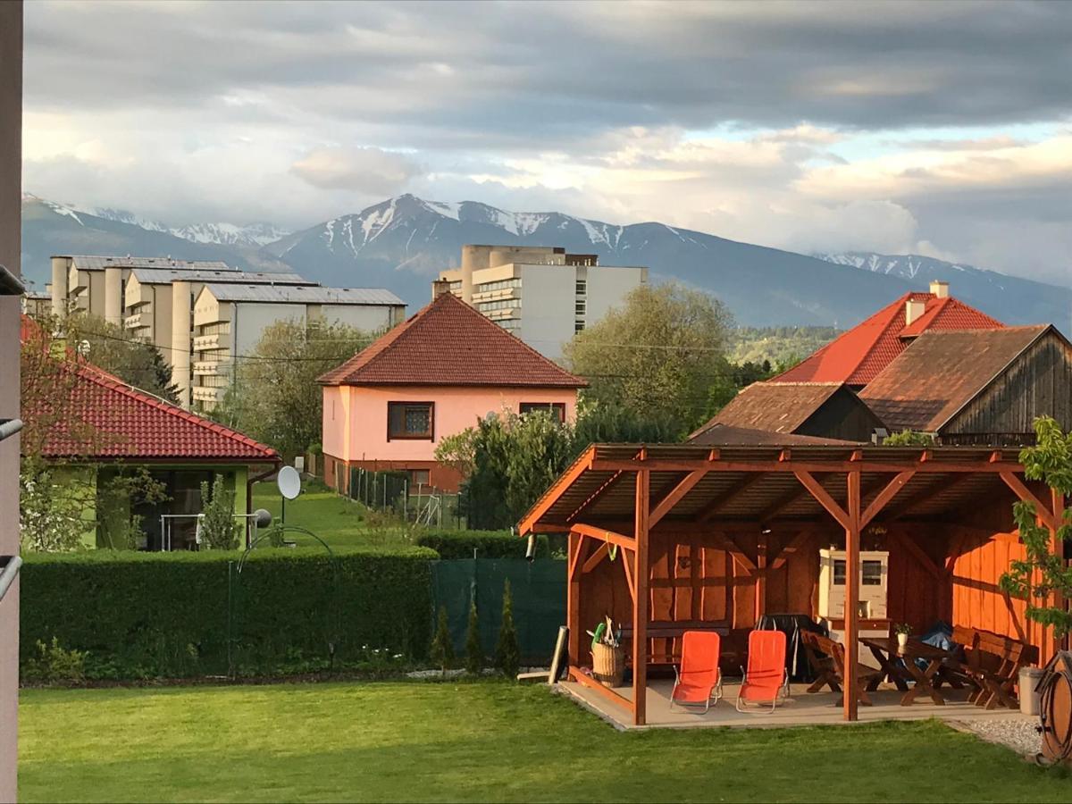 Apartman Emka 2 Liptovský Mikuláš Exteriör bild